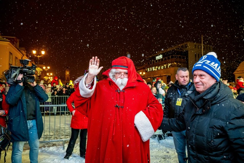 Mikołajowi towarzyszył Konsul Honorowy Finlandii w...