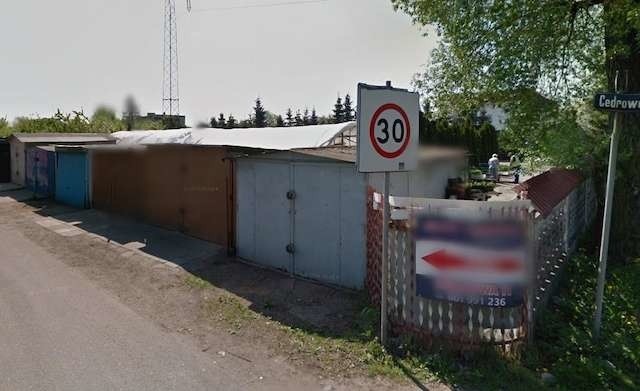 Do włamania doszło w jednym z garaży przy ulicy Cedrowej w Toruniu