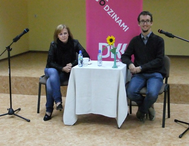 Spotkanie z Małgorzatą Gutowską-Adamczyk zostało zorganizowane przez Dyskusyjny Klub Książki