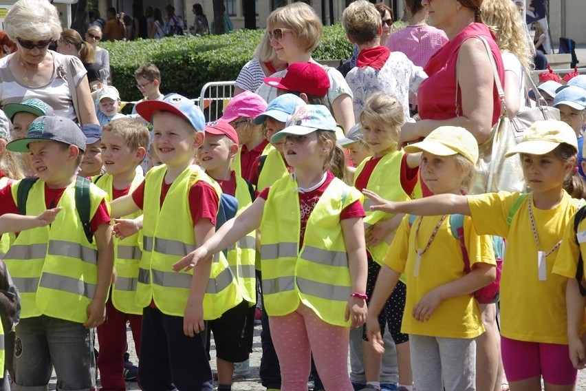 Dzień dziecka we Wrocławiu. 4000 najmłodszych na Pergoli