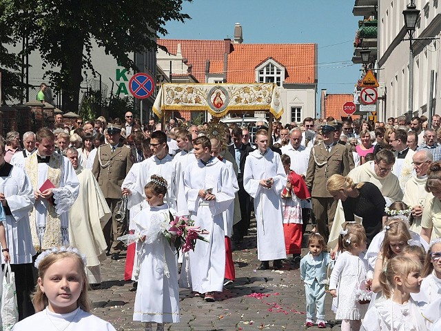 Procesja Bożego Ciała w GrudziądzuProcesja od fary poprzez Św. Ducha do