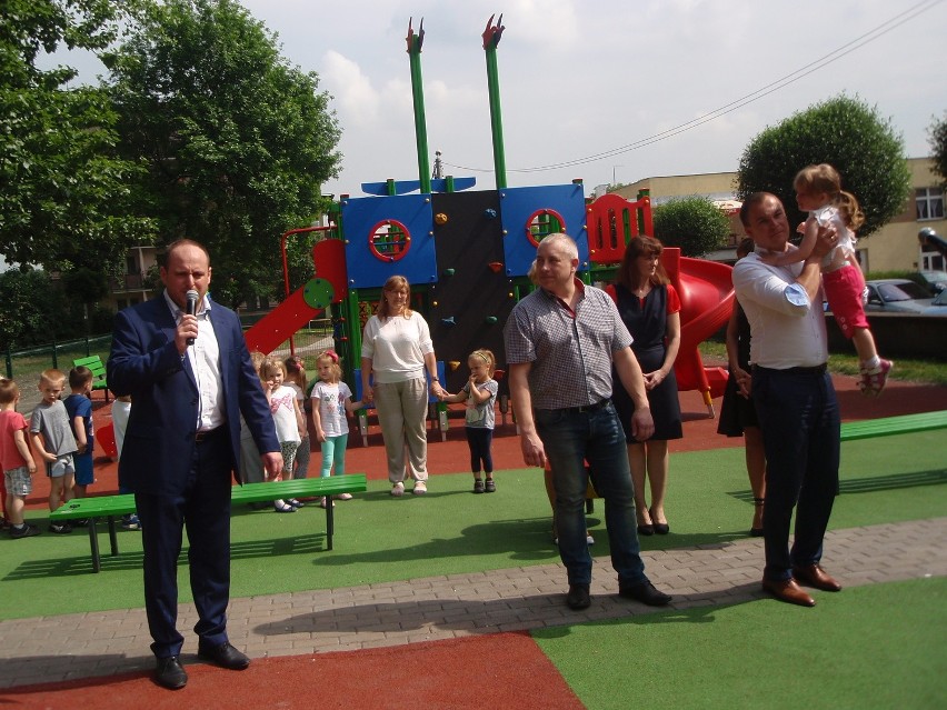 Świętochłowice: Dzieci mają nowy plac zabaw w Centrum. Na rogu ul. Polnej i Wodnej