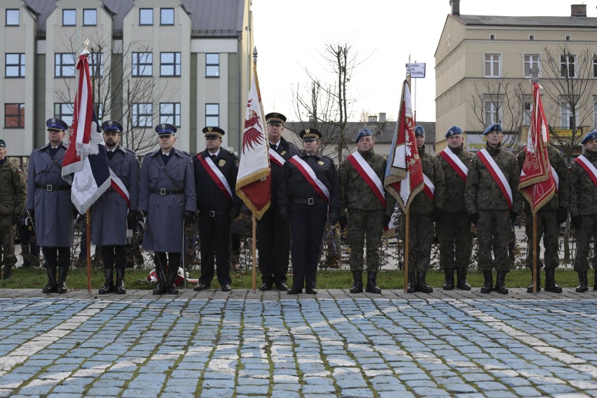 Słupszczanie tłumnie wzięli udział w uroczystościach z okazji Święta Niepodległości