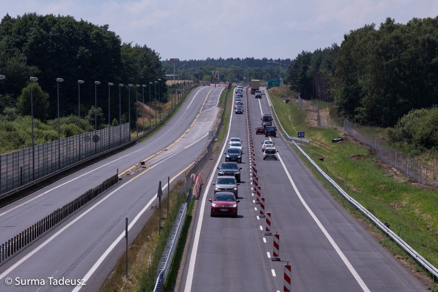 Obwodnica Kobylanki ma już dwie jezdnie. Auta wjechały na nową nitkę ZDJĘCIA 