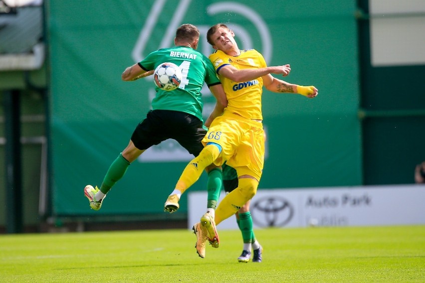 Fortuna 1. Liga. Cenne zwycięstwo Arki Gdynia w Łęcznej. Przeciętna gra, lecz imponująca skuteczność żółto-niebieskich