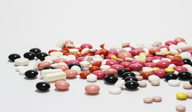 Brakuje leków w polskich aptekach! Leków będzie mniej i będą droższe? Farmaceuci alarmują