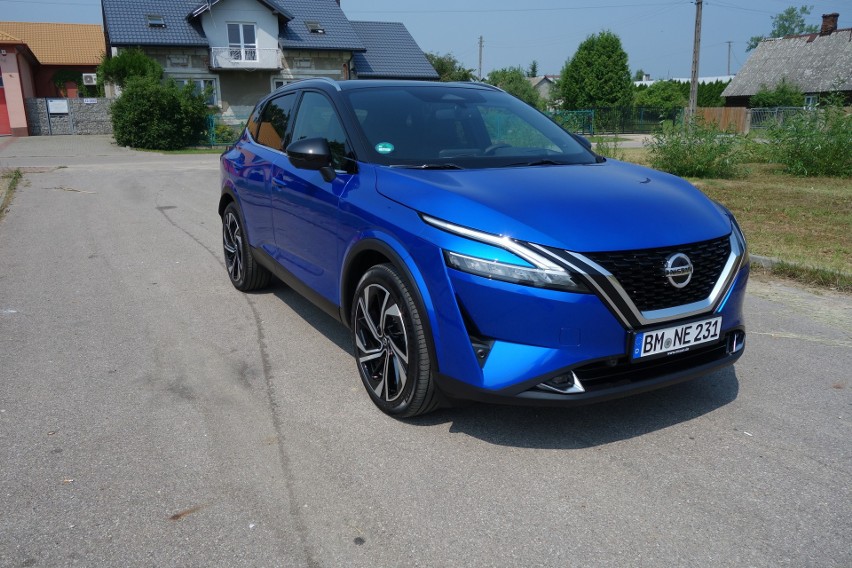 Nissan Qashqai III...