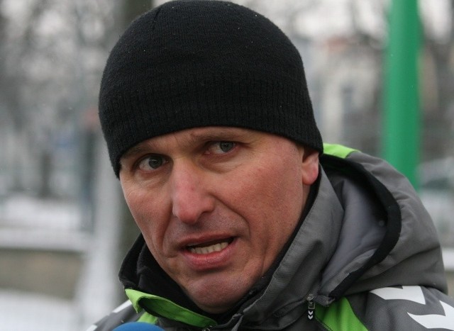 Trener Leszek Ojrzyński jest zadowolony z pracy, jaką wykonali jego piłkarze na zimowym obozie w Kleszczowie.