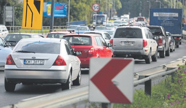 Ostatnio korki w Krakowie dają się mieszkańcom wyjątkowo mocno we znaki