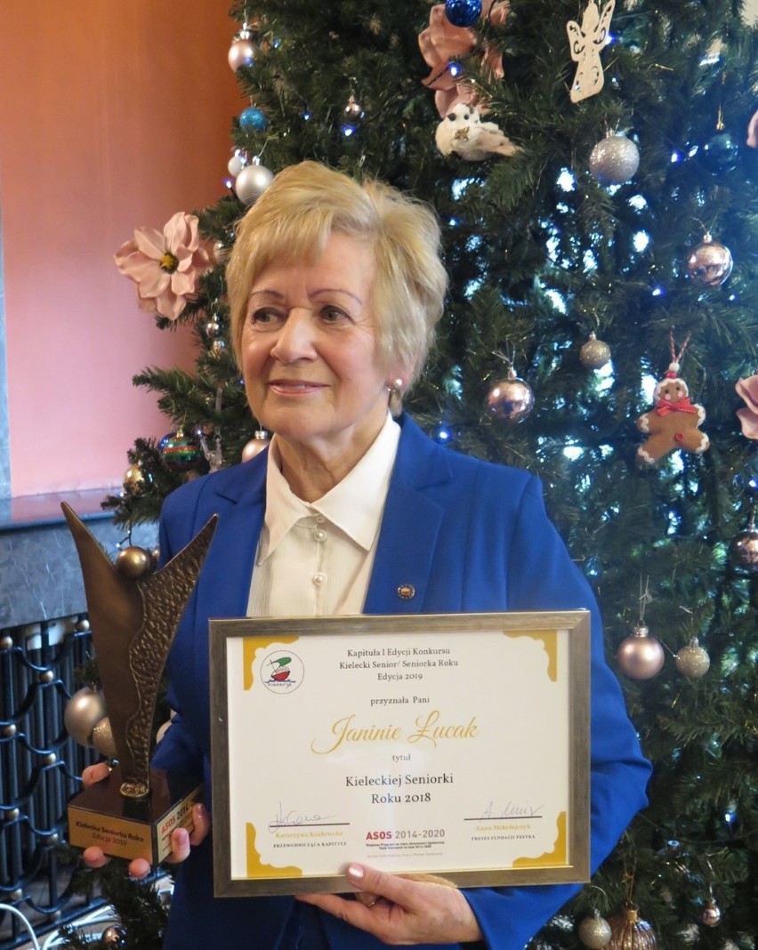Janina Łucak Seniorką Roku 2019 w Kielcach w konkursie Fundacji PEStka. Podczas gali wyróżniono działaczy