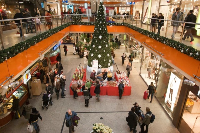 Niedziele handlowe grudzień 2019. Będzie ich więcej przed Świętami Bożego Narodzenia