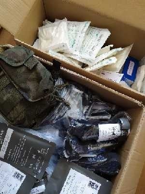 Kraków. Opaski uciskowe, bandaże, leki przeciwbólowe. Małopolscy policjanci wspierają ukraińskich kolegów