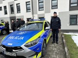 Trzy nowe radiowozy trafiły do Komendy Powiatowej Policji w Sandomierzu. Zobacz zdjęcia i film