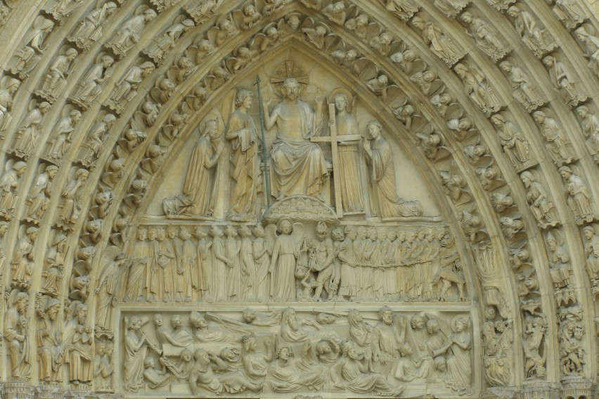 Katedry gotyckie pełniły funkcję tzw. liber pauperum, księgi...