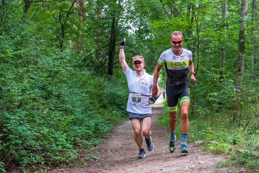 Triathlon dla Januszy i Grażyn nad Zalewem Sulistrowickim