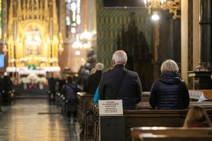 Funkcjonowania wielu wspólnot religijnych w Krakowie zmienia...