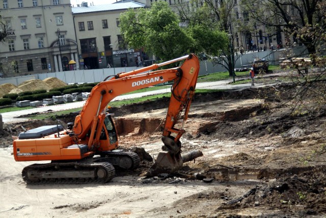 Przebudowa placu Litewskiego potrwa do kwietnia 2017 r. 