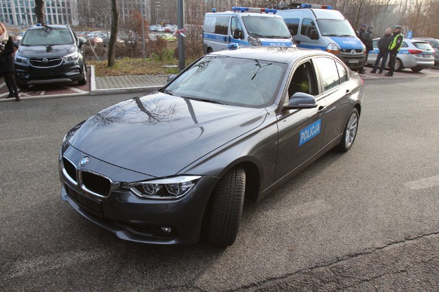 Policja dostała 50 nowych nieoznakowanych BMW. Dwa z nich trafią do Komendy Wojewódzkiej w Katowicach