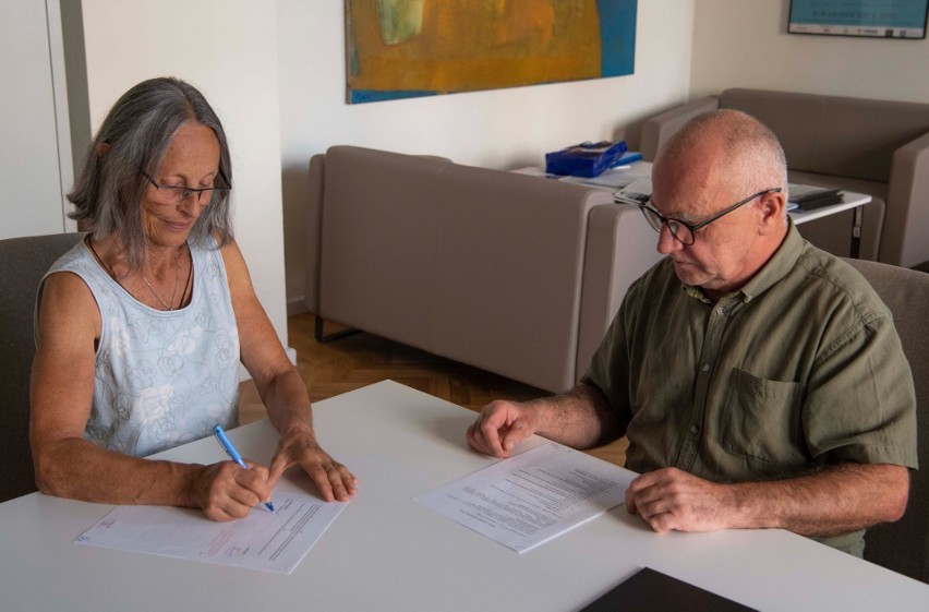 Teresa Wodyńska i dyrektor Wacław Kuczma 12 sierpnia 2022 r....