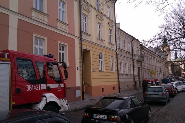 Niewybuch znaleziono w kamienicy na ul. Śnigurskiego w Przemyślu.
