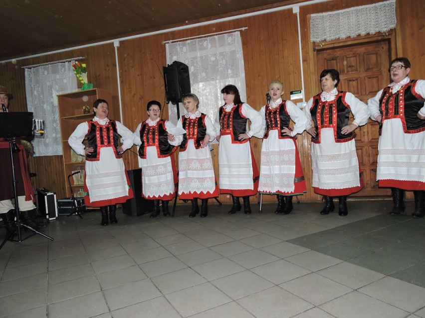 Święto Fafernucha w Golance, 2018. Posłowie, starosta i wójtowie gnietli ciasto. Zdjęcia