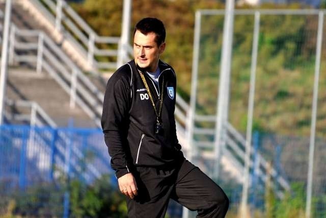 Trener Daniel Osiński, który z Zawiszą wygrał dwukrotnie 2:1 - w lidze i w pucharze.   Fot. WKSZAWISZA.PL