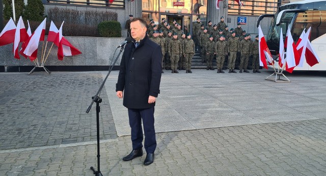 W Narodowy Dzień Pamięci Żołnierzy Wyklętych szef MON Mariusz Błaszczak zainaugurował akcję krwiodawstwa "spoKREWnieni służbą".