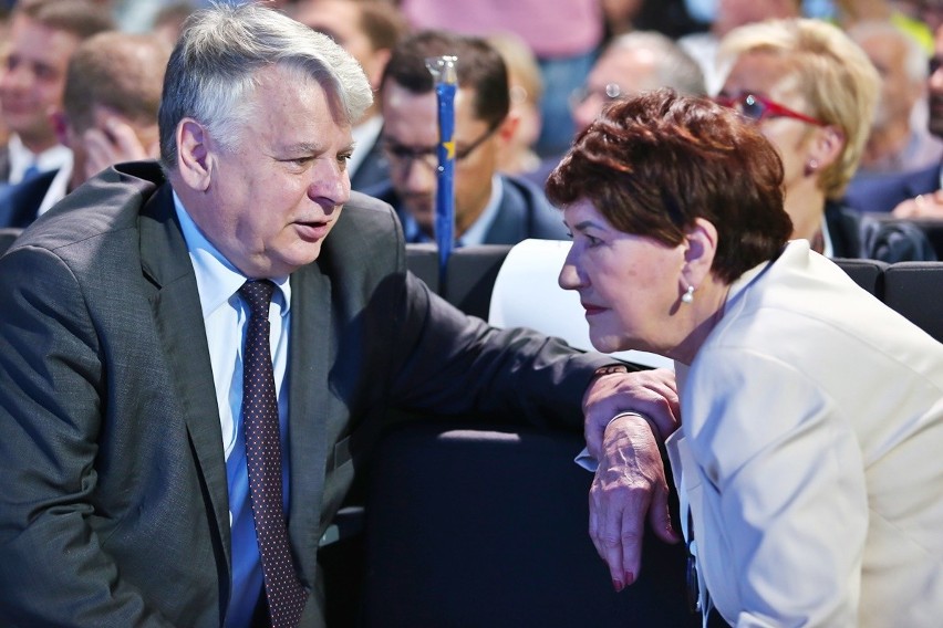 Schetyna na konwencji programowej PO: Nie pozwoli na niszczenie Polski