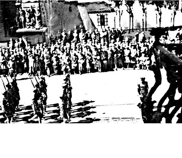 A to 1 maja 1946 roku. Manifestacja na ul. Piotrkowskiej