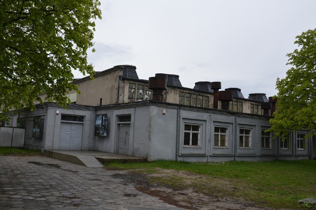 Dawne warsztaty szkolne przy ulicy Hutniczej po rewaloryzacji staną się pierwszym w Polsce Muzeum Centralnego Okręgu Przemysłowego, dzięki dofinansowaniu unijnemu