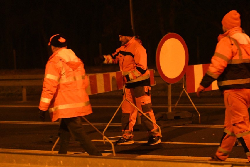 W niedzielę zamknięto granice. Kto może wjechać do Polski?