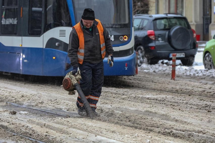 Z powodu ataku zimy 8 lutego w Krakowie doszło do 27...