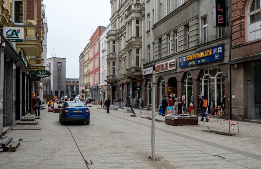 Koniec z reklamową "wolną amerykanką" w Bytomiu - nowe...