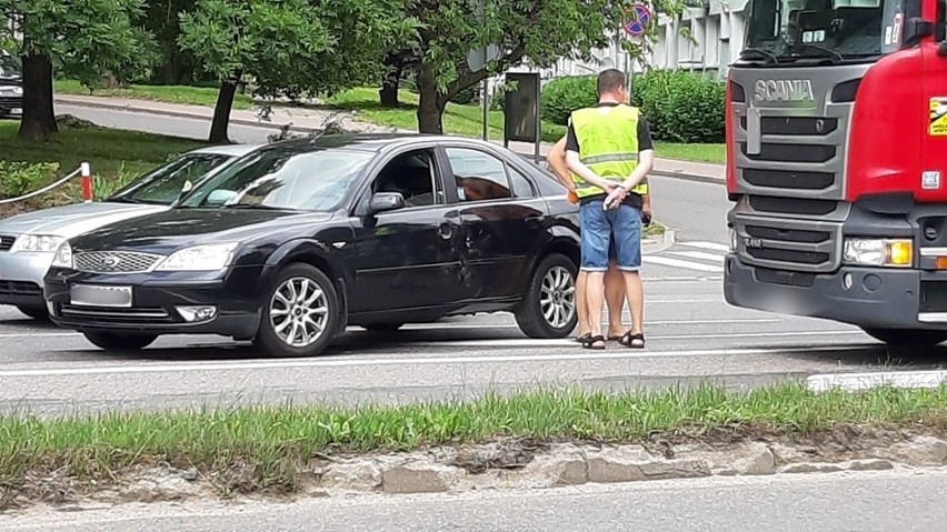 Na skrzyżowaniu ulicy Fałata z Aleją Monte Cassino w...