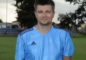 Były zawodnik ekstraklasy Dariusz Wolny został nowym szkoleniowcem trzecioligowego Partyzanta Radoszyce.