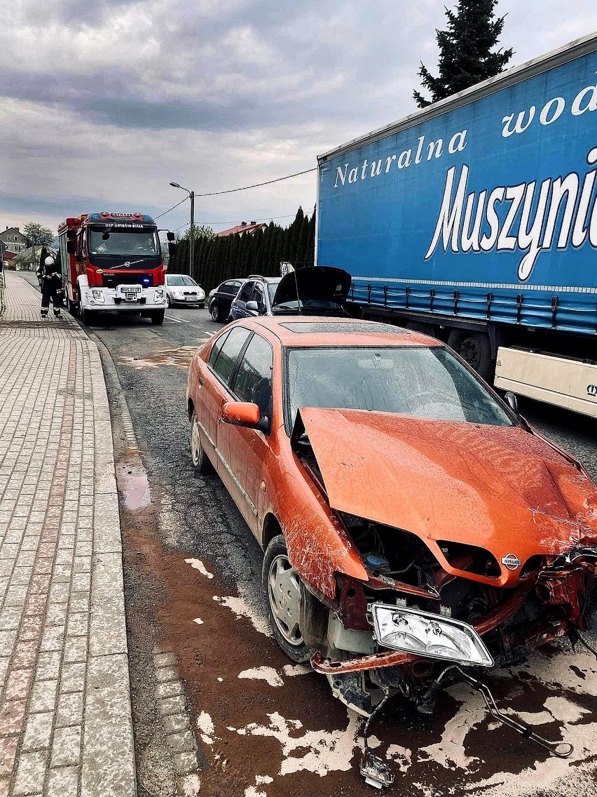 Wypadek w Grybowie zablokował drogę nr 981 łączącą Krynicę-Zdrój z Tarnowem