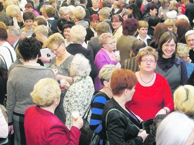 Ponad 600 pań przyszło wczoraj do Filharmonii Gorzowskiej, by wspólnie świętować Dzień Kobiet