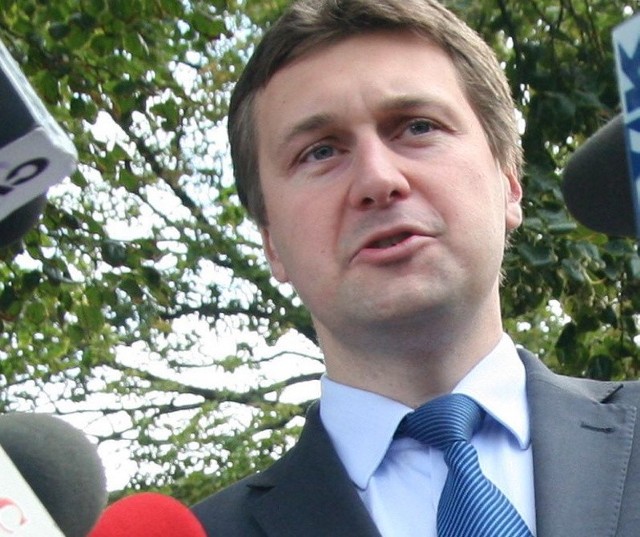 Przełomu w sprawie o zniesławienie, którą wytoczył Jarosławowi Chmielewskiemu partyjny kolega - poseł Łukasz Zbonikowski nie ma.