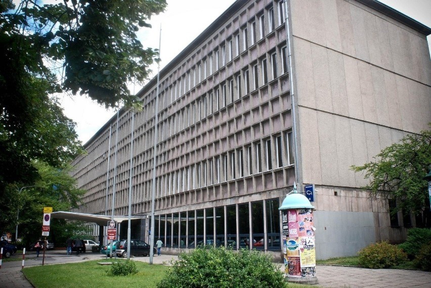 19 stycznia 1960 r. otwarto gmach Biblioteki Uniwersytetu...