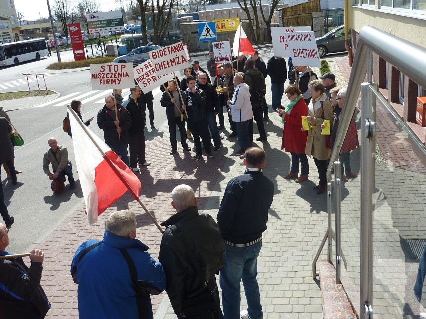 Protest pracowników chełmżyńskiego Bioetanolu przed Izbą...