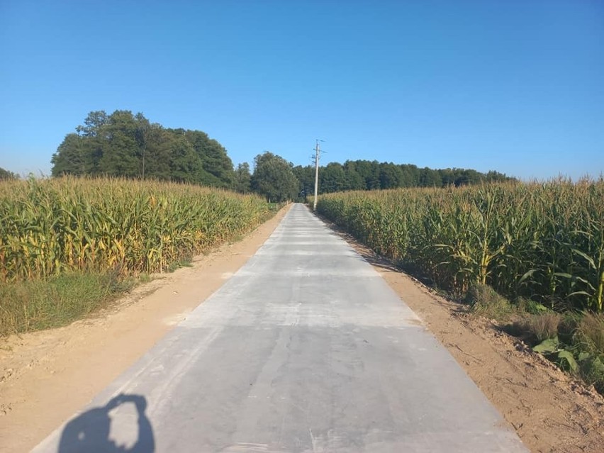 Gmina Brańsk wybudowała kolejne betonowe drogi dla mieszkańców [ZDJĘCIA]