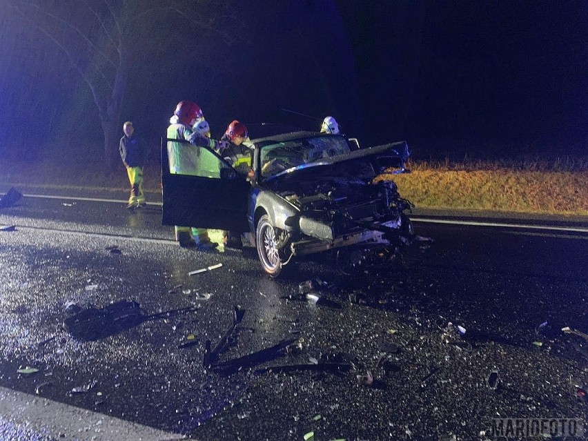 Wypadek na drodze krajowej nr 46 w Opolu. Zderzenie dwóch samochodów