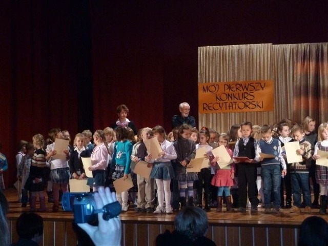 "Mój pierwszy konkurs recytatorski" miał miejsce kilka dni temu w Lipskim Centrum Kultury. Był adresowany do dzieci w wieku 4-7 lat z terenu powiatu lipskiego.