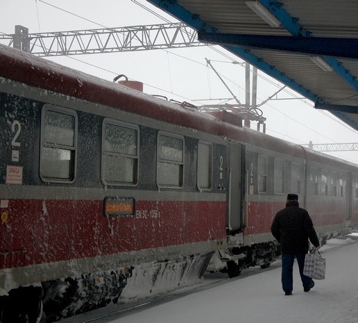 Zimowy raport z regionu słupskiego. Sytuacja na drogach, kolei i prognoza pogody [zdjęcia, wideo]