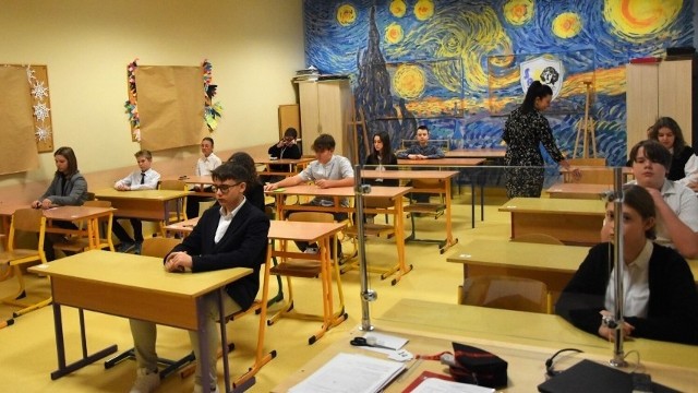 Uczniowie z gminy Wejherowo przystąpili do egzaminu ósmoklasisty | ZDJĘCIA