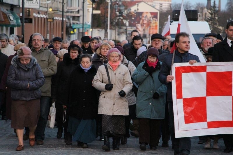 Marsz smoleński 2015 w Białymstoku