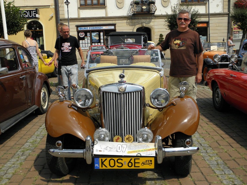 Zabytkowe samochody i motocykle w Żorach [ZDJĘCIA]