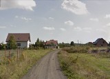 Tragedia w Ksawerowie pod Łodzią. Matka znalazła przy drodze martwego syna