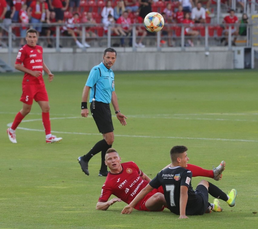 Lodz 25-07-2020 stadion rts widzew mecz o awans o wejscie do...