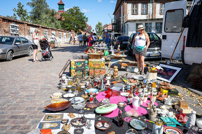 Gratka dla łowców okazji. Pchli Targ na Łasztowni w Szczecinie